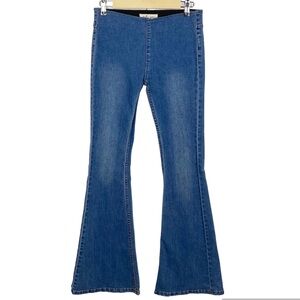 Molly Green Flare Elastic Waist Band Jeans Size Small